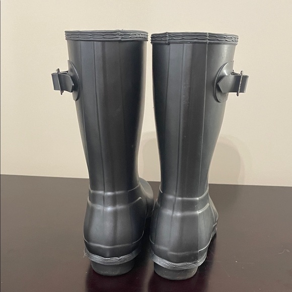 Hunter Women’s  Classic Gray Rain Boots - Picture 4 of 4